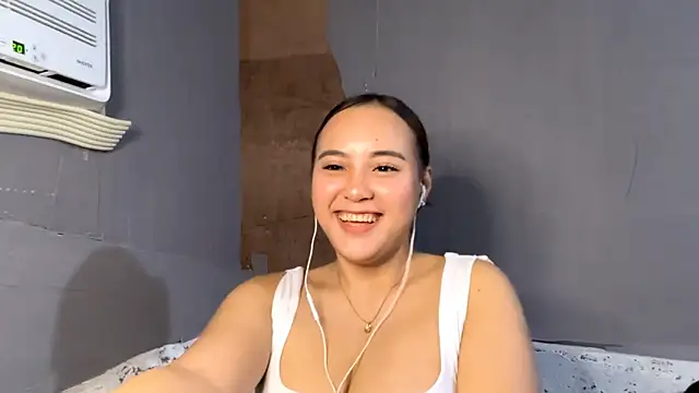 Chatroom XXX en direct de LelaHyske