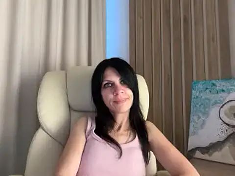 InjaAtHome élő XXX-chatje
