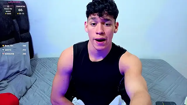 Luke_Muscle: απευθείας συνομιλία ΧΧΧ