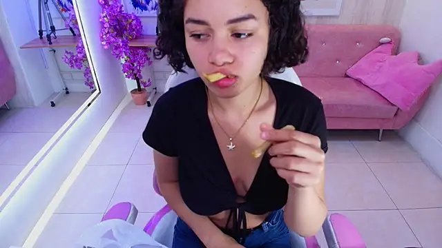 Czat XXX na żywo – Baby_curly