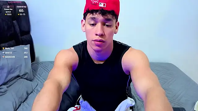 Luke_MuscleのライブXXXチャット