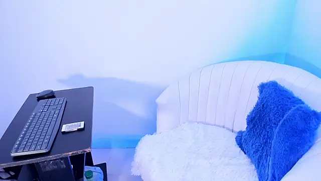 دردشة LittlePrince_ الجنسية المباشرة