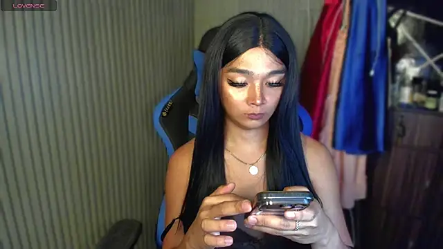 TrinityFucksYou Live XXX-chat
