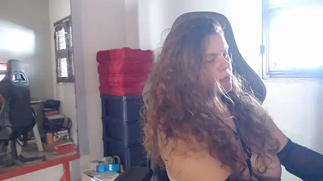 OliviaRojas XXX чат на живо