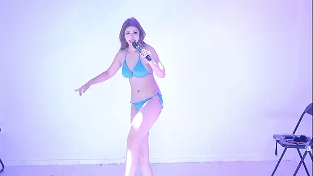 IVE-111 现场XXX聊天