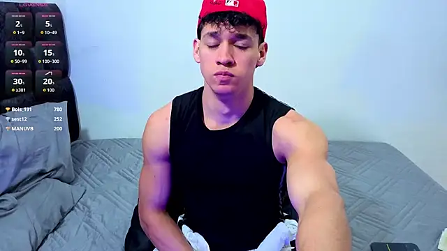 Luke_Muscle 现场XXX聊天