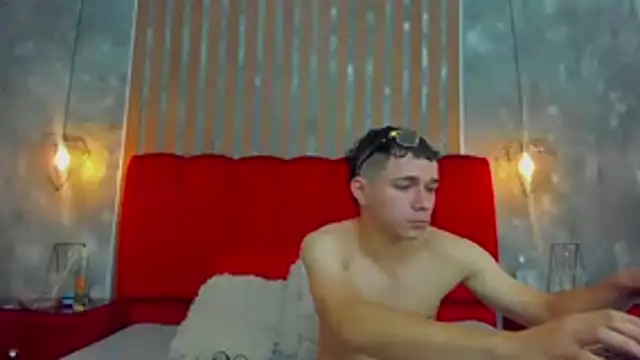 ZoeANDAlex_ Live XXX-chat