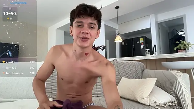 Онлайн чат XXX badboy_one_