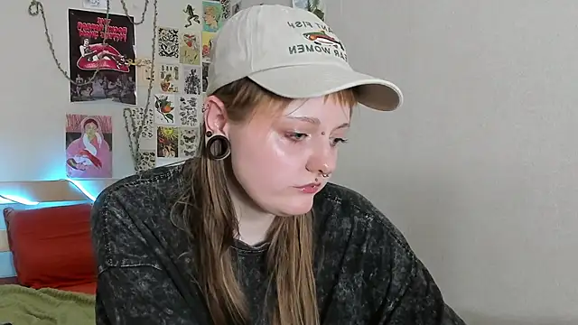 WonderConnie1 – Naživo XXX chat
