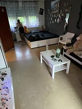 Mohdollmen Webcam show