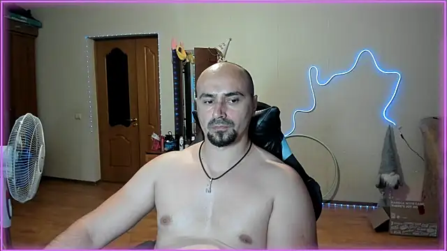 -SexyDaddy- Live XXX-Chat