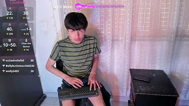 Alex_it0_ Chat XXX in diretta