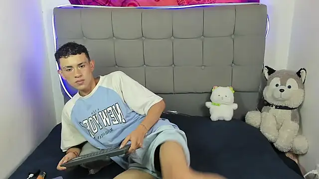 jeims_hotboy Live XXX-Chat