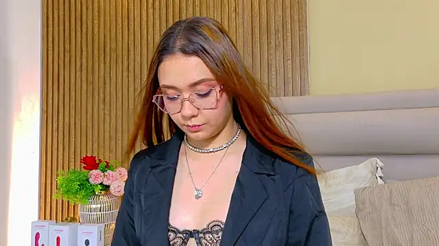 LondraBlushn Live XXX chat