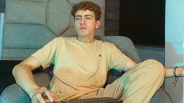 Tyler_Mcrey Live XXX-chat