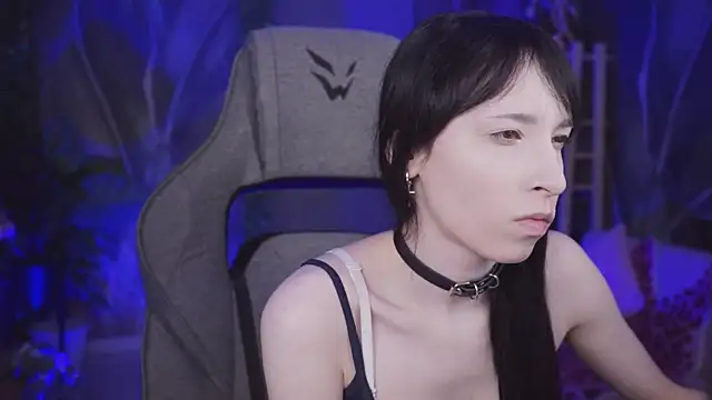 Chat XXX en directo de SeraphineSparda