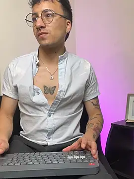 Alexander_Klainn Live XXX chat