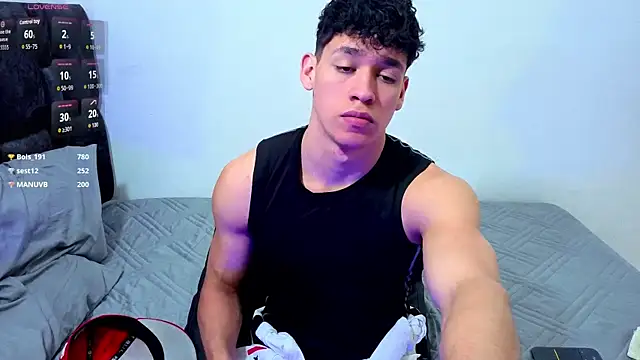 Luke_Muscle Adlı Modelin Canlı XXX Sohbeti
