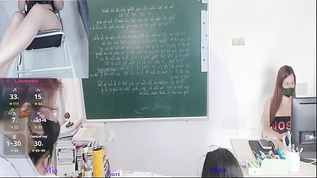 _Math_ élő XXX-chatje