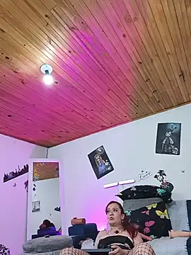 keila_j 现场XXX聊天