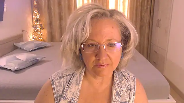 Raisshy's Live XXX Chat