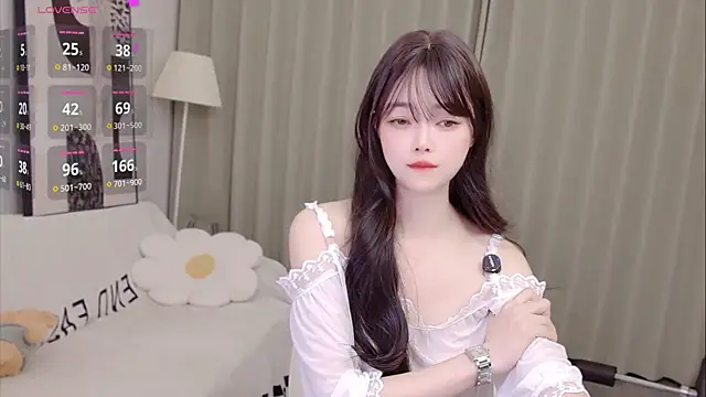 uikyy1 Live XXX Chat