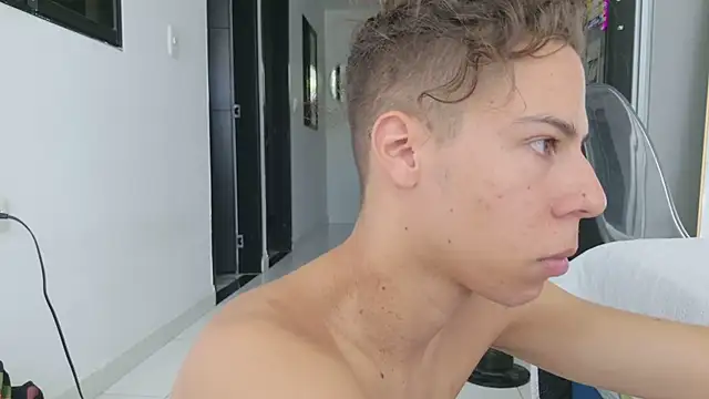 grey___27's Live XXX Chat