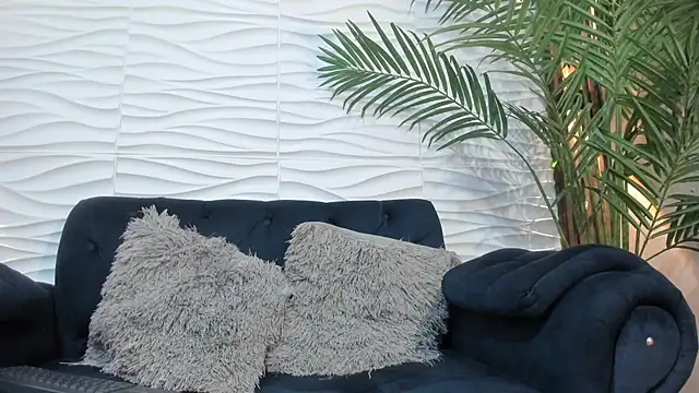 Pavo_tv Show in webcam