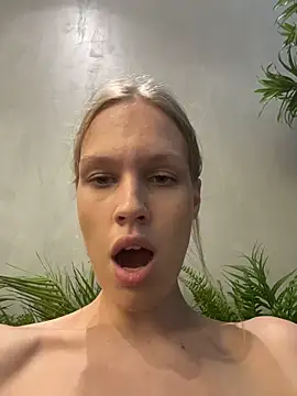Chat XXX Live burning__g1rl