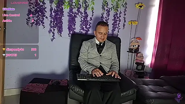 Chat +18 de GreisyAndHazzan ao vivo