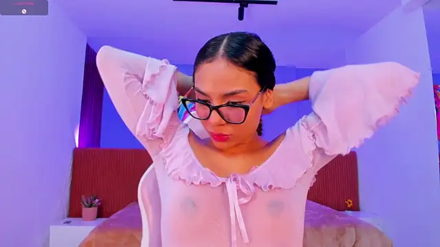 Chat XXX en directo de amira_cute2