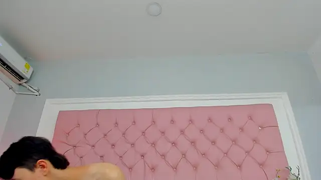 SarahDoll__ Live XXX Chat