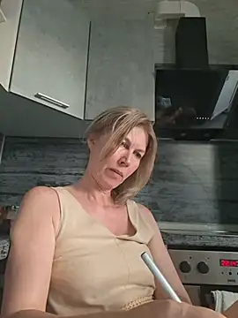 stellahere8 Live XXX Chat