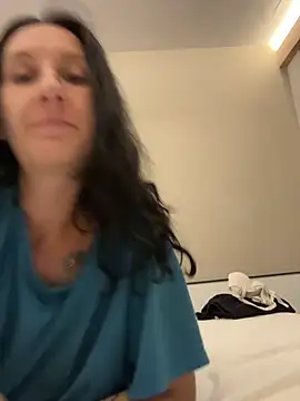 PregnantEmilia Webcam-Show