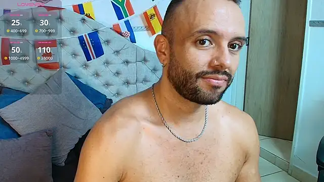 Lyam_Voss' Live XXX Chat