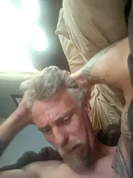 19JaSon83's Live XXX Chat