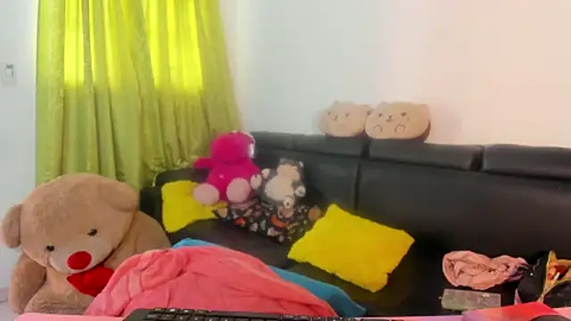jennifer_ts live XXX chat