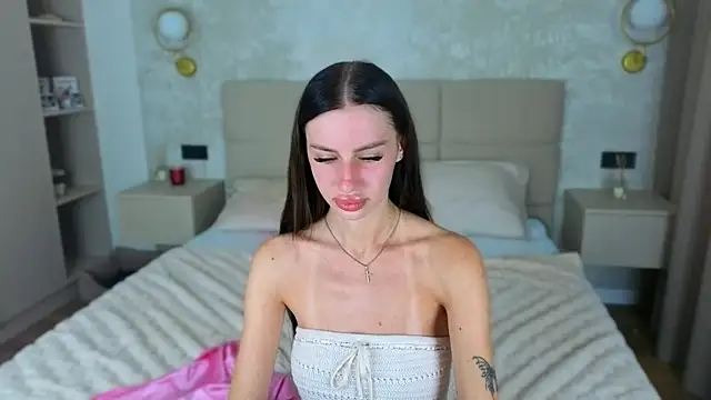 Chat XXX en directo de Snow_WhiteeeX