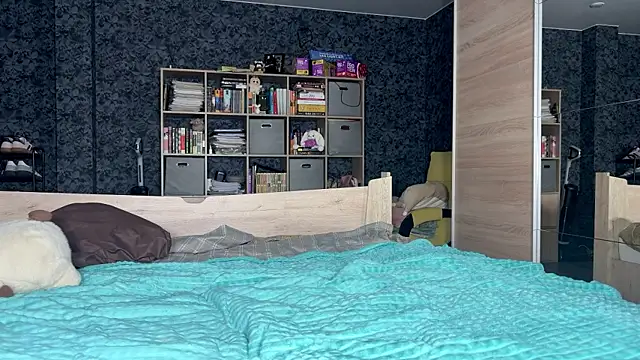 دردشة AzureEyes الجنسية المباشرة
