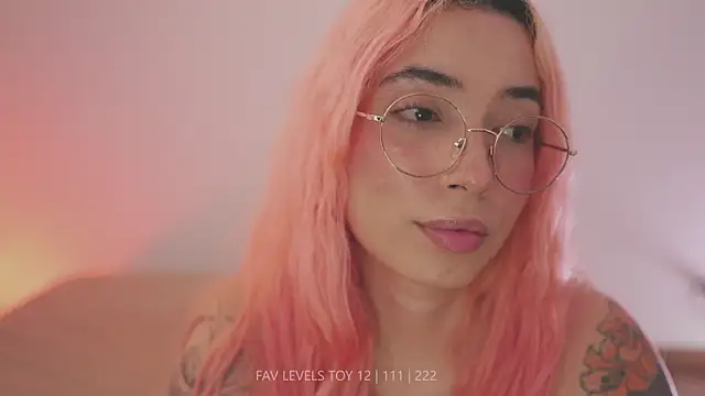 Chat +18 de dearnina_ ao vivo