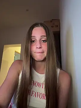Chat +18 de BellMeow_ ao vivo