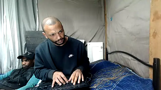 Camodickn Live XXX chat