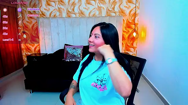 Chat +18 de miichael_black ao vivo