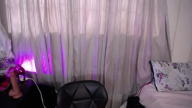 Živý XXX chat infinitysex1