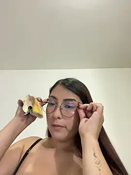 Chatroom XXX en direct de Sammy_Sweet01