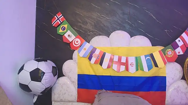 XXX chat uživo modela _MiaBrown_