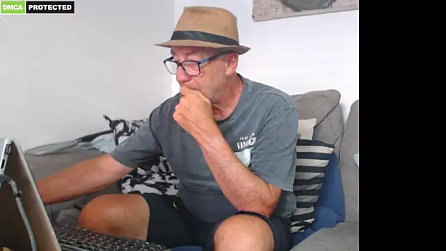 bluedae1 Chat XXX in diretta