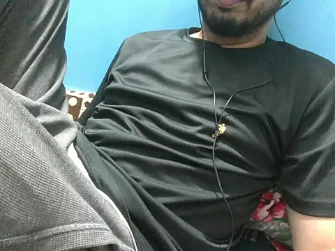 Precumboner 라이브 XXX 채팅