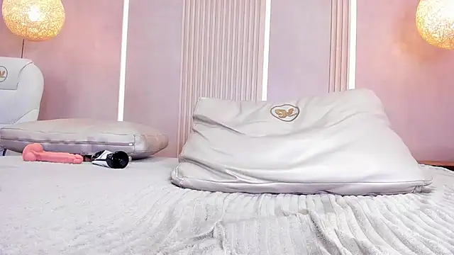 Онлайн чат XXX eva_lain