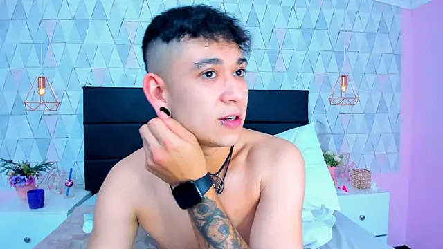 MarkLaurens Chat XXX live